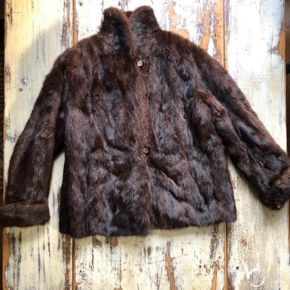 VINTAGE FUR Coat in Excellent Condition M/L - Picture 2 of 12